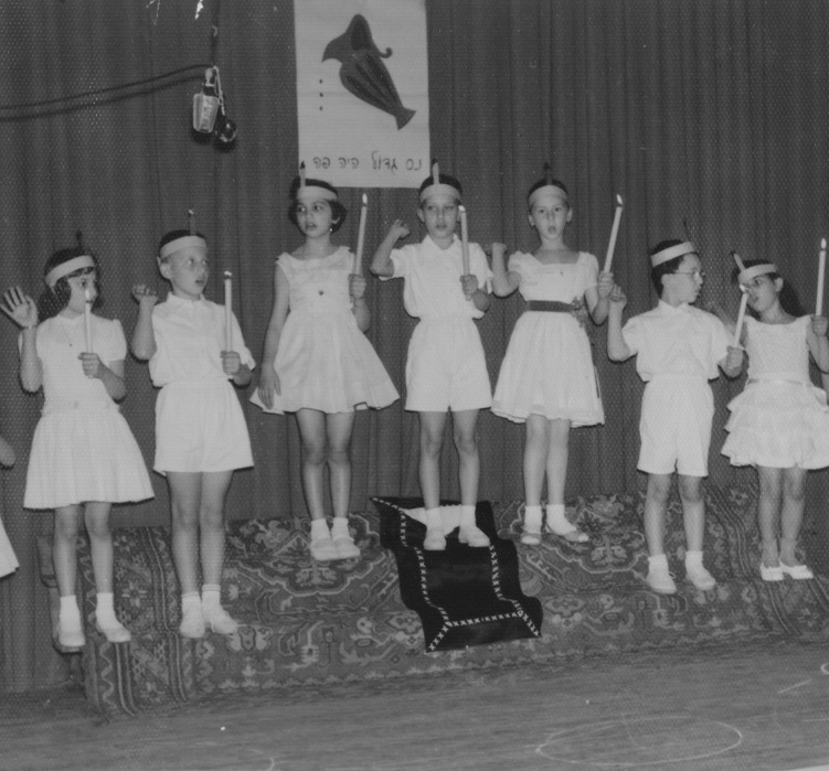 Hanukah in Argentina, 10/12/1958. Photograph: KKL-JNF Photographers.