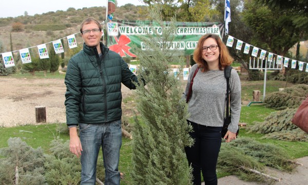 KKL-JNF Christmas tree distribution in Givat Yeshayahu, 2017. Photo: Yoav Devir