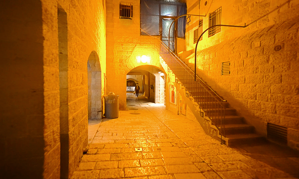 The alleys of the Old City. (Photo: Yoni Sheffer, KKL-JNF Photo Archive)