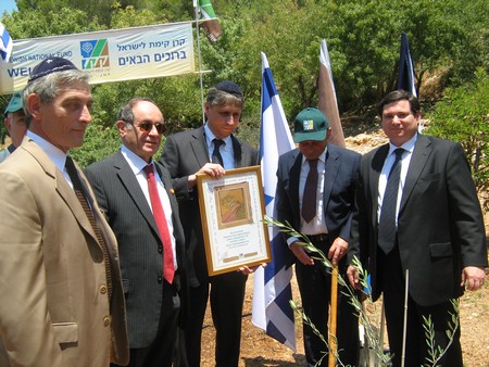 Prime Minister Fisher at the Grove of Nations. Photo: KKL-JNF Photo Archive