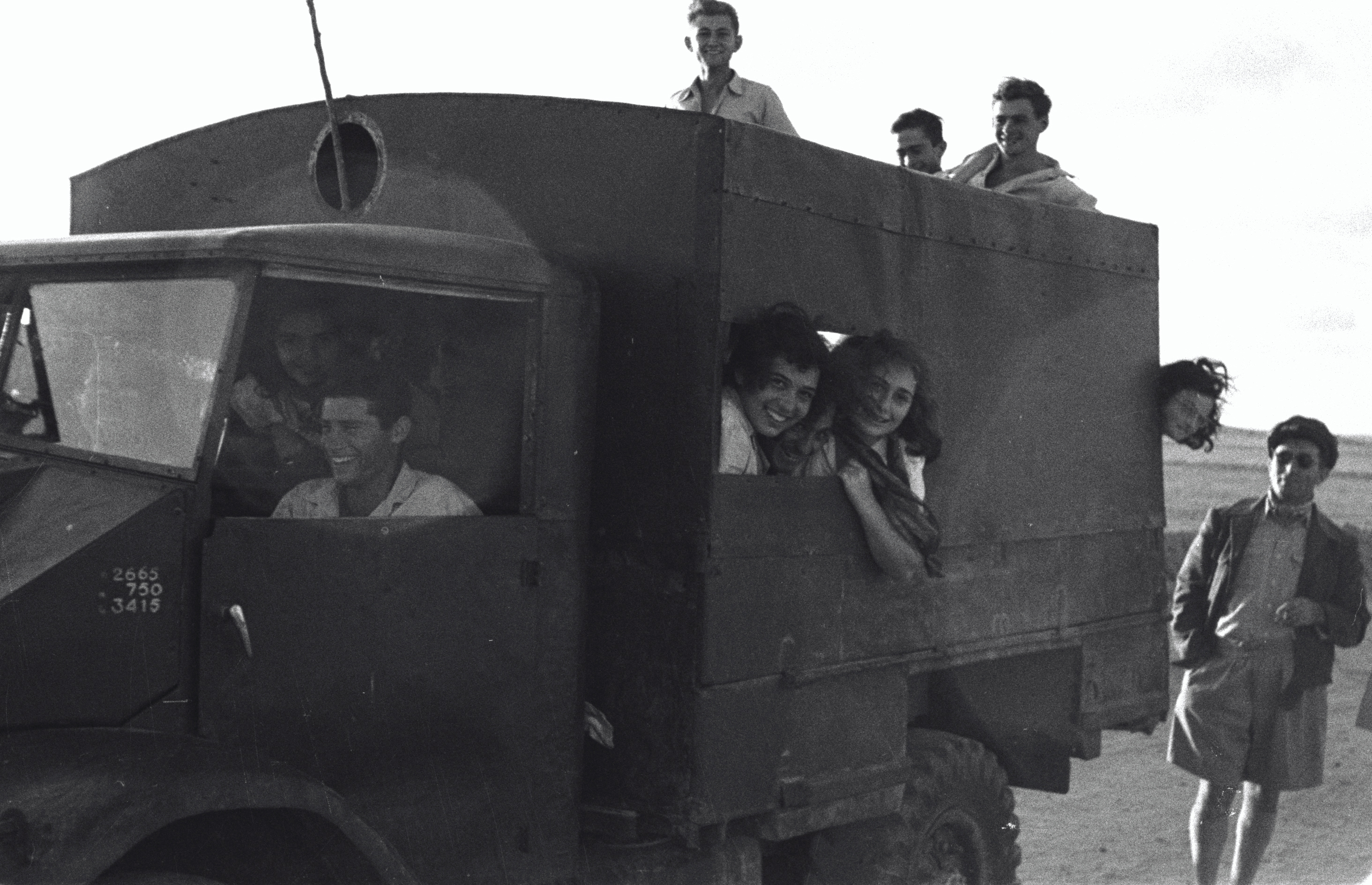 First Pionees of Nirim 1946, Abraham Malavski KKL-JNF Photo Archive