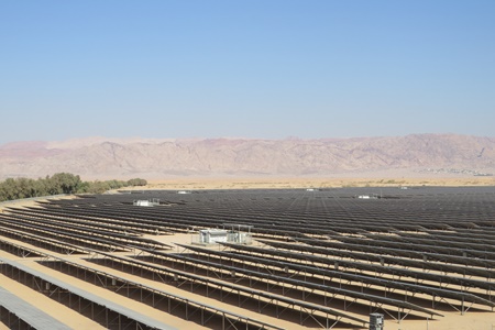 Solar energy field in Kibbutz Ketura in the southern Arava. Photo by Yoav Devir