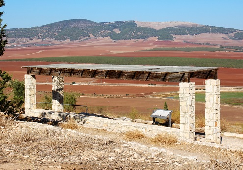  Vinya (Reuven) Cohen Recreation Area. Photograph: Yakov Shkolnik, KKL-JNF Photo Archive