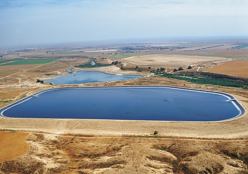 HaBesor reservoirs along HaBesor Track